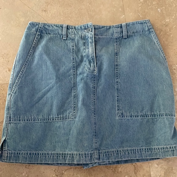 Denhim skirt size 4 - Picture 1 of 4